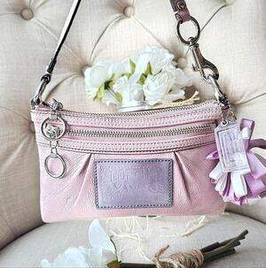 Coach Poppy Mini Demi Shoulder Bag Clutch ( Light Pink )